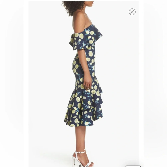 FAME AND PARTNERS Sasha Off the Shoulder Lemon Dress size 10 - Picture 16 of 16